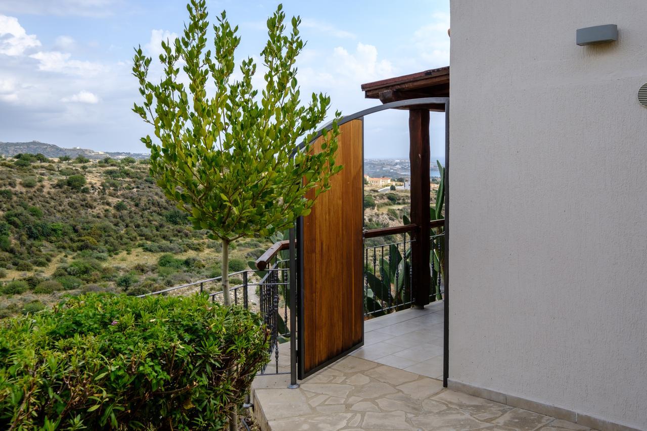 פאהיה Villa Thea מראה חיצוני תמונה