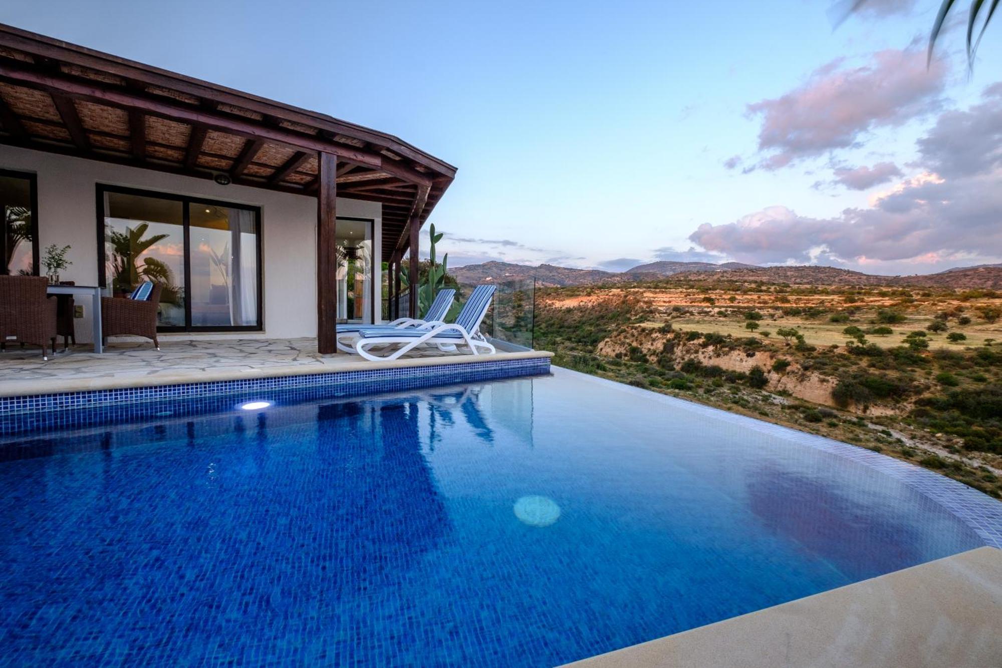 פאהיה Villa Thea מראה חיצוני תמונה