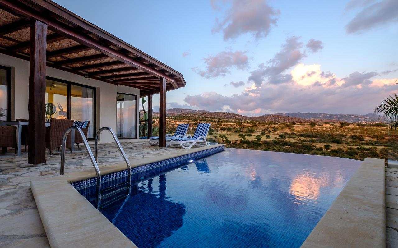 פאהיה Villa Thea מראה חיצוני תמונה