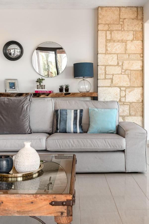 פאהיה Villa Thea מראה חיצוני תמונה